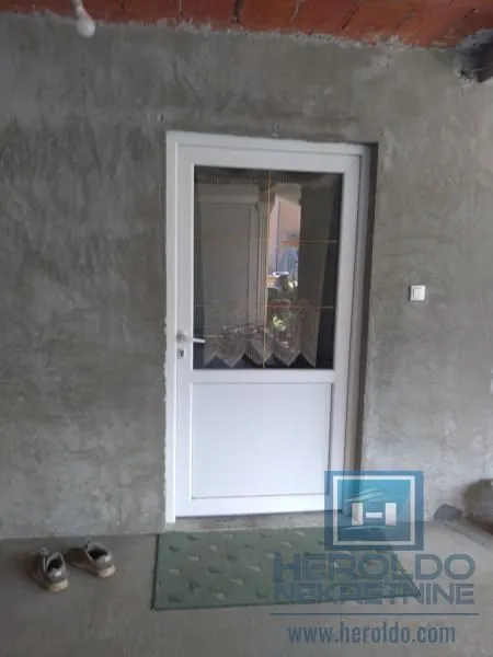Prodaja, kuća, 250m², Voljavče, Jagodina