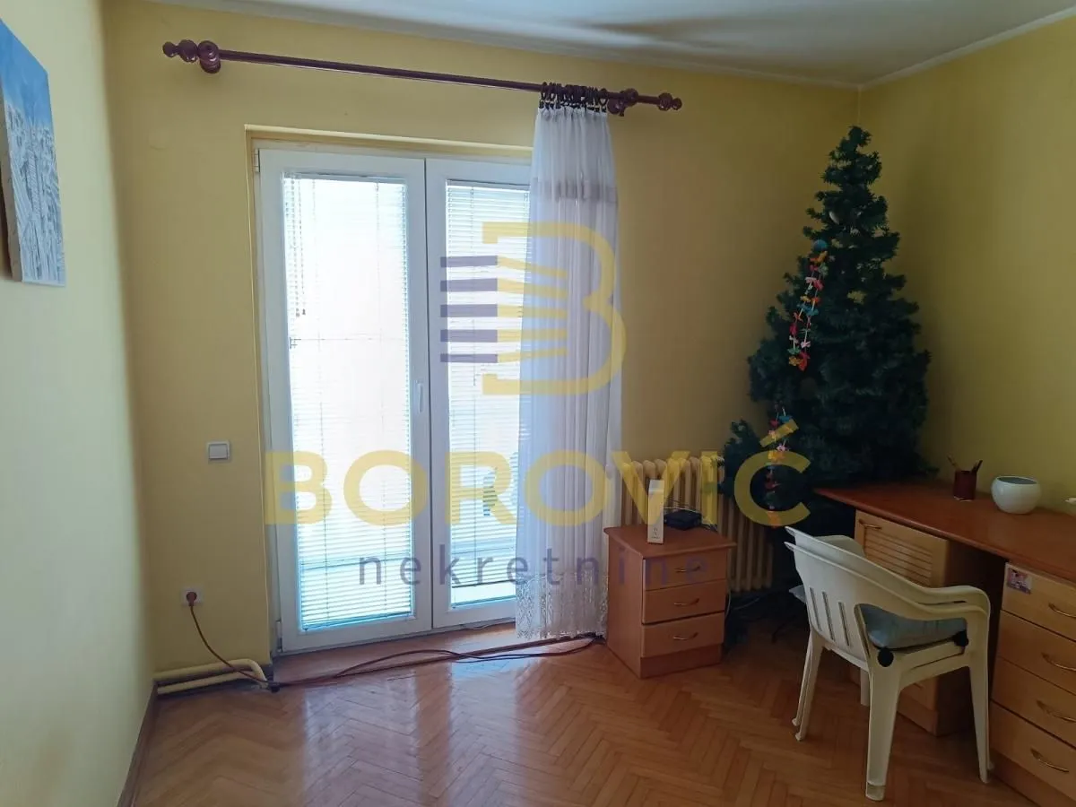 Sale, house, 220m², Sremčica, Beograd