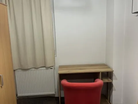 Izdavanje, trosoban stan, 74m², Medijana, Niš - image 6