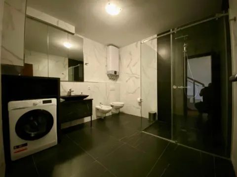 Izdavanje, dvosoban stan, 92m², Rafailovići, Budva - image 7