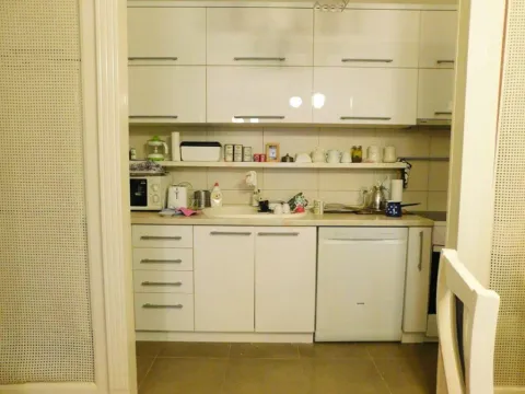 Izdavanje, jednosoban stan, 45m², City Kvart, Podgorica - image 6