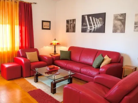 Rent, one bedroom apartment, 46m², Autobuska stanica, Podgorica - image 4
