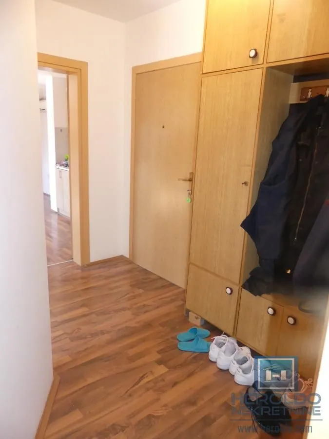 Prodaja, dvosoban stan, 68m², Levač, Jagodina