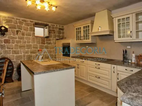 Prodaja, kuća, 350m², Reževići, Budva - image 19