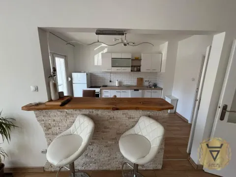 Izdavanje, trosoban stan, 84m², Voždovac Sve Podlokacije, Beograd - image 4