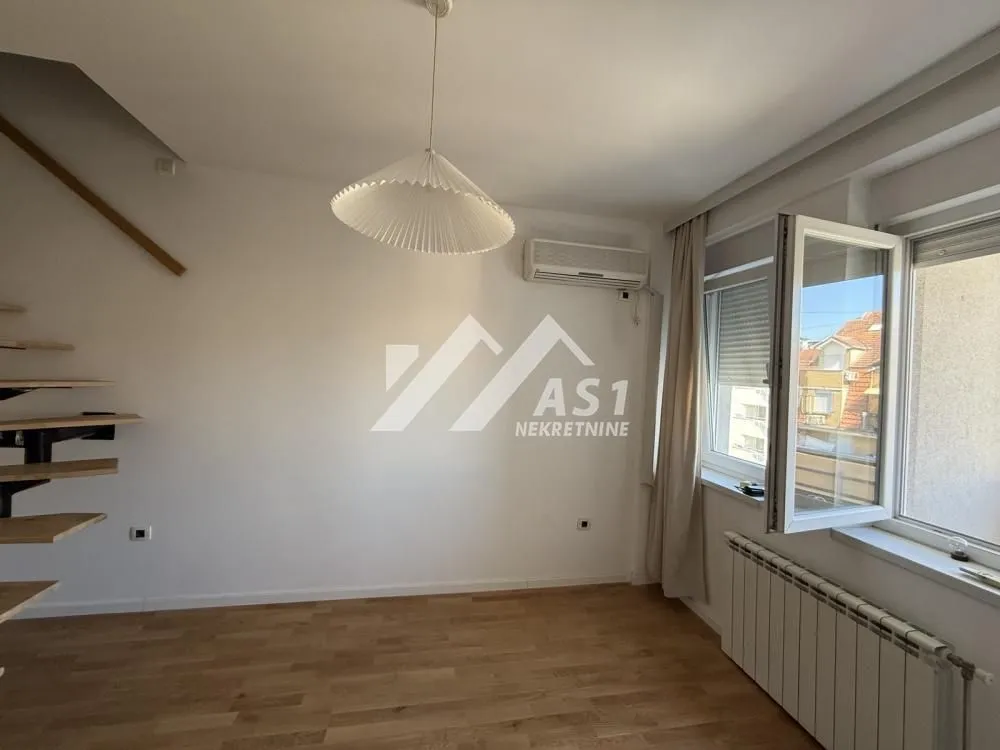 Izdavanje, četvorosoban stan, 80m², Bulevar Oslobodjenja, Novi Sad Sve Podlokacije