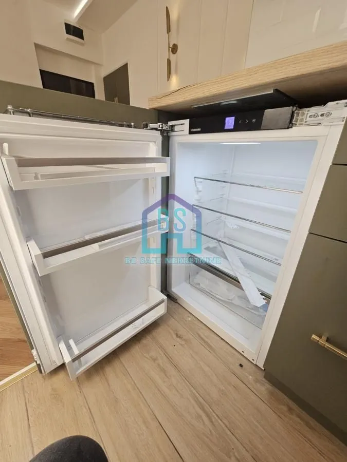 Prodaja, jednosoban stan, 21m², Stari grad, Novi Sad