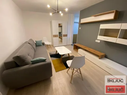 Prodaja, jednosoban stan, 33m², Bulevar Oslobodjenja, Novi Sad Sve Podlokacije - image 2
