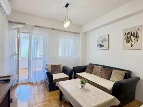 Izdavanje, stan, 60m², City Kvart, Podgorica - image 10