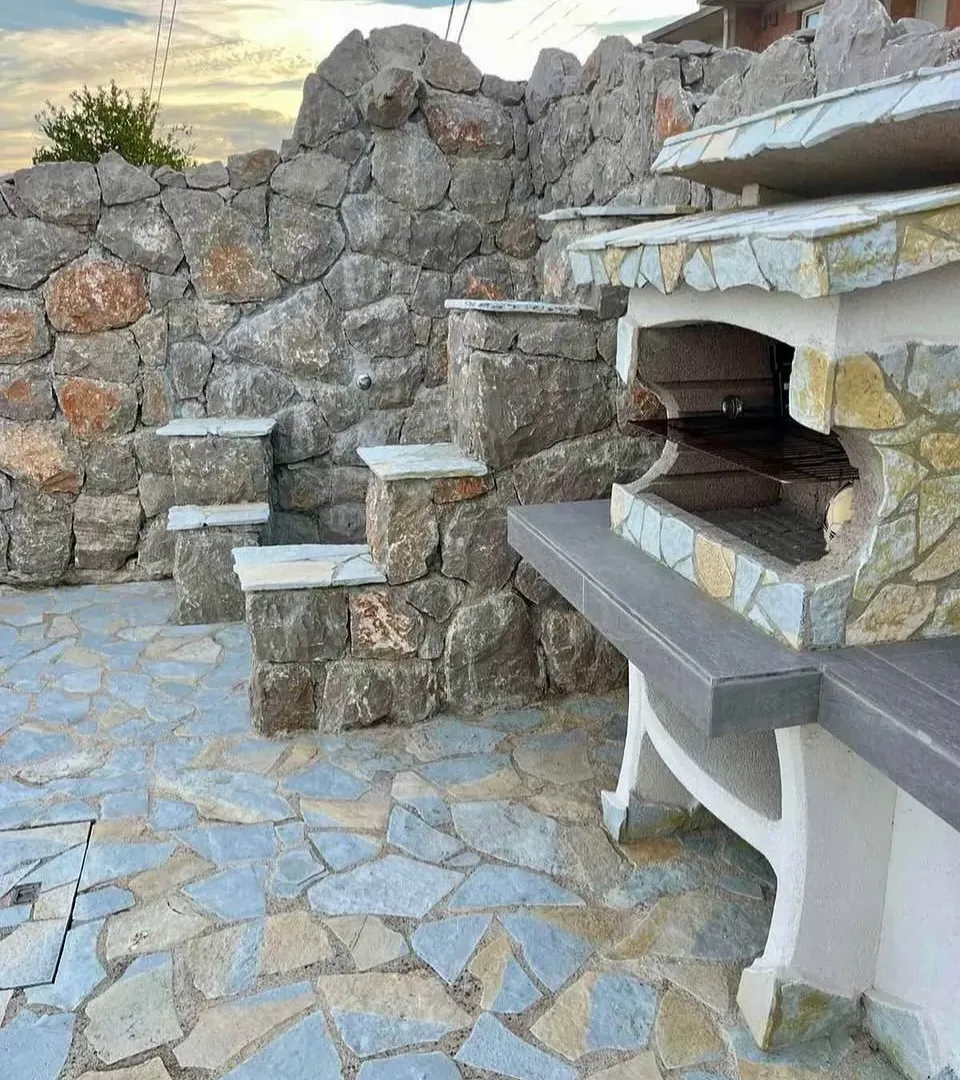 Sale, house, 98m², Krimovica, Kotor
