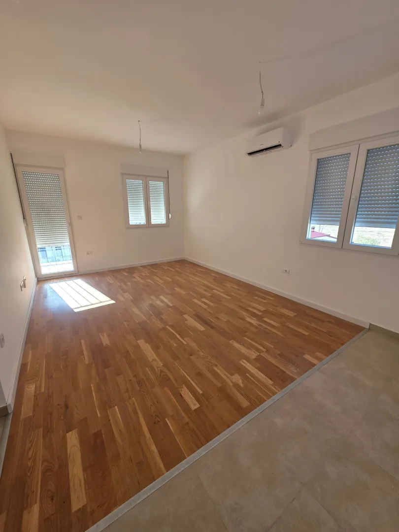 Prodaja, dvosoban stan, 55m², Zabjelo, Podgorica