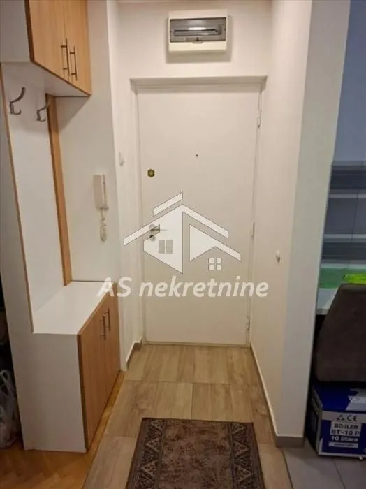 Izdavanje, dvosoban stan, 47m², Slavija, Vračar Sve Podlokacije