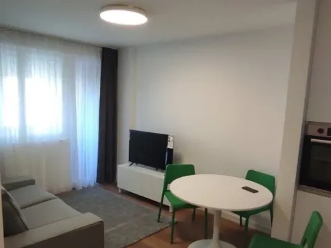 Rent, one bedroom apartment, 36m², Preko Morače, Podgorica