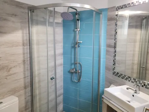 Prodaja, jednosoban stan, 50m², Hladna Uvala, Bar - image 6