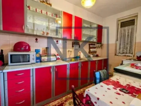 Izdavanje, dvosoban stan, 70m², Konik, Podgorica - image 4