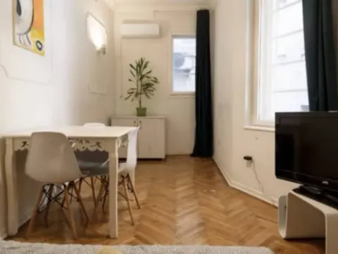 Prodaja, garsonjera, 26m², Stari Grad, Beograd - image 3