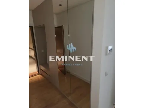 Izdavanje, trosoban stan, 89m², Vukov Spomenik, Zvezdara Sve Podlokacije - image 7