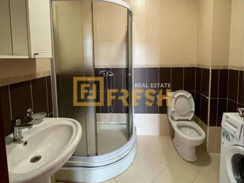 Izdavanje, trosoban stan, 88m², Bečići, Budva - image 5