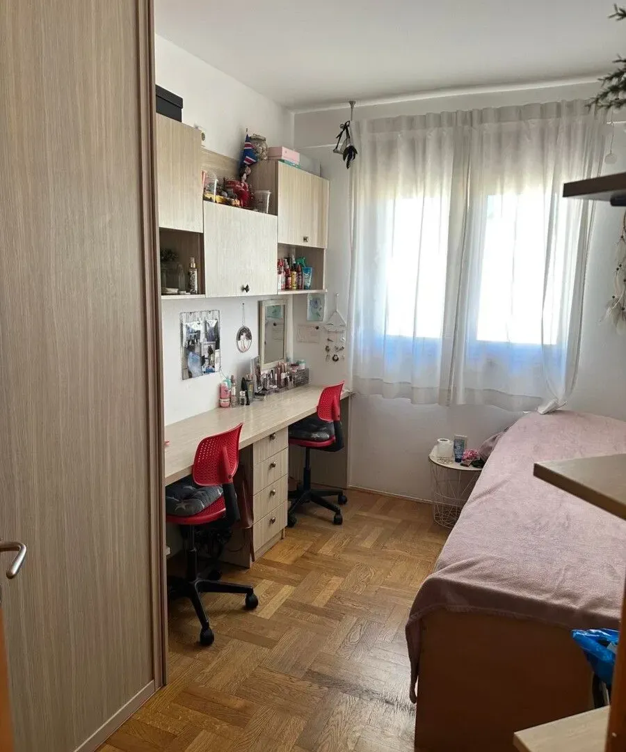 Prodaja, trosoban stan, 81m², Stari Aerodrom, Podgorica