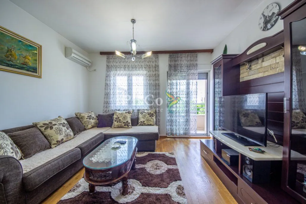 Izdavanje, jednosoban stan, 52m², City Kvart, Podgorica