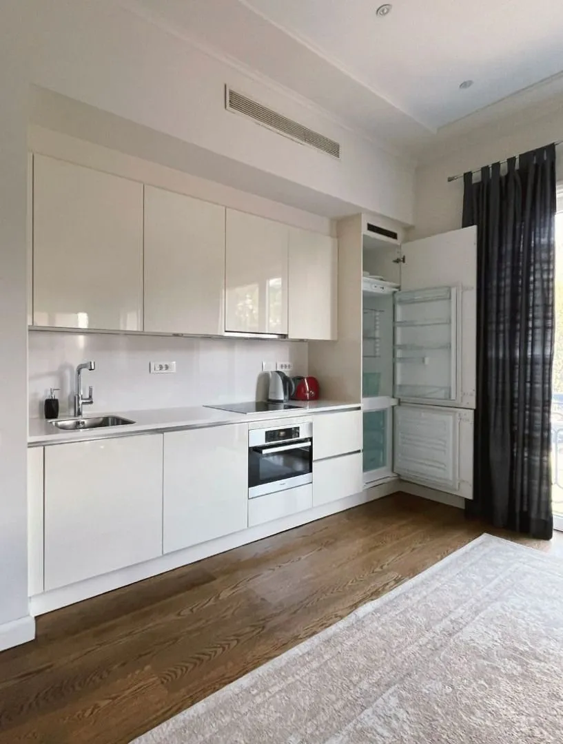 Rent, one bedroom apartment, 63m², Porto Montenegro, Tivat