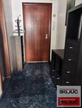 Izdavanje, trosoban stan, 68m², Kej, Novi Sad Sve Podlokacije - image 10