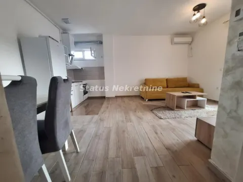 Prodaja, jednosoban stan, 45m², Centar, Inđija - image 1