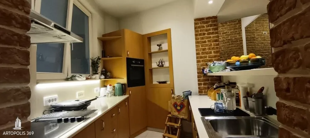 Sale, three bedroom apartment, 95m², Stari Grad, Beograd