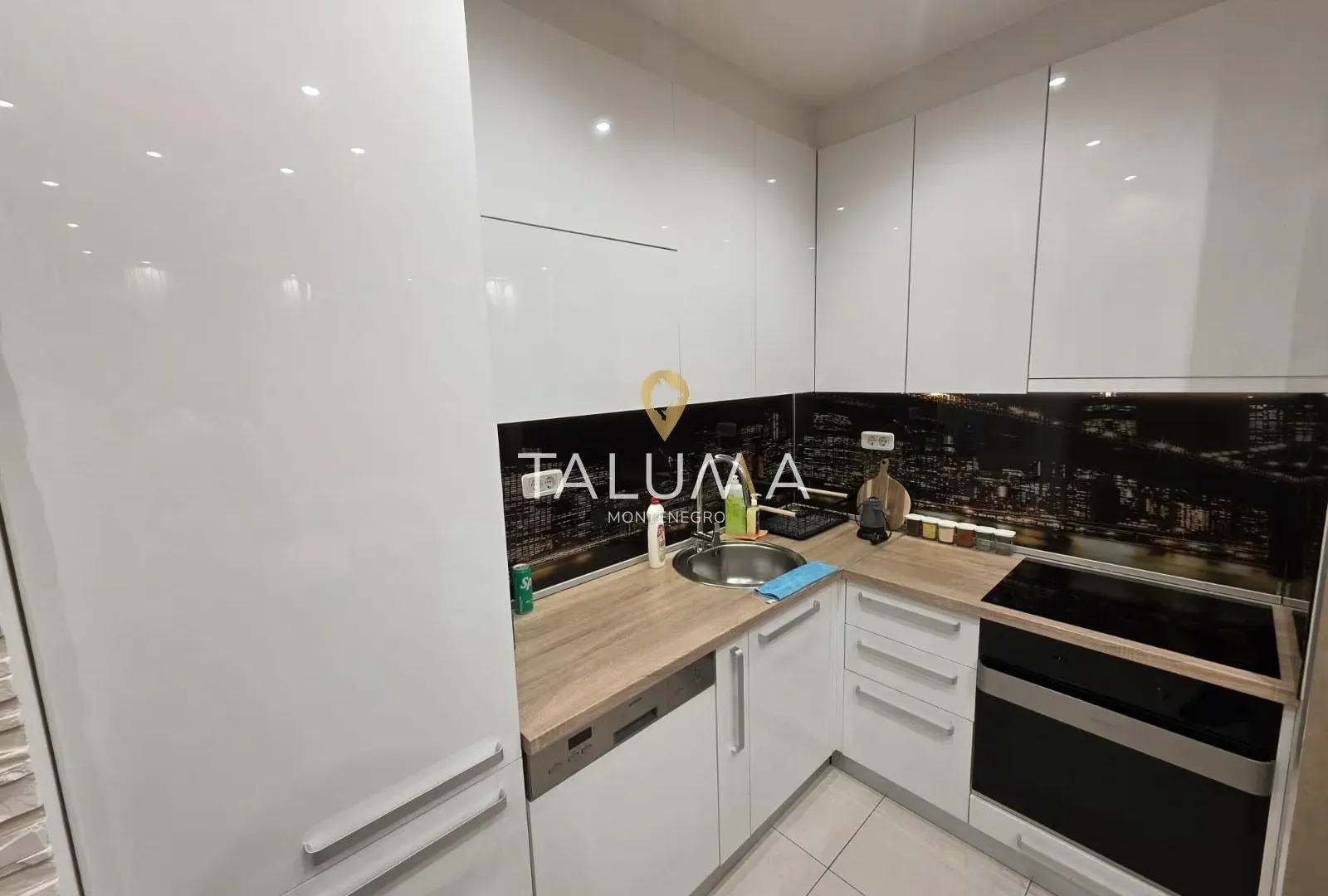 Rent, one bedroom apartment, 43m², City Kvart, Podgorica