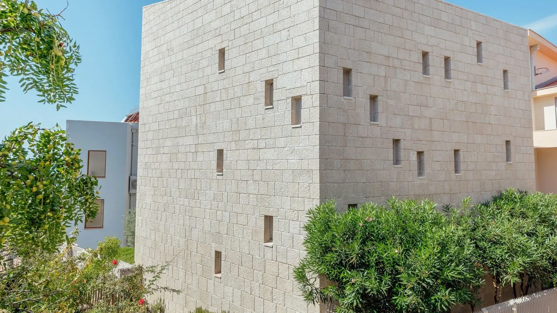 Sale, house, 320m², Pržno, Budva