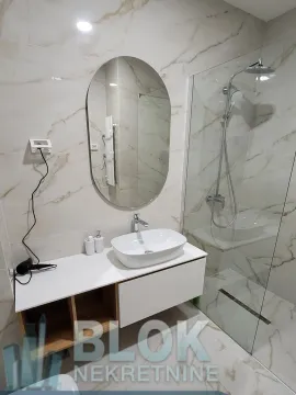 Izdavanje, jednosoban stan, 58m², Podgorica, Crna Gora - image 6
