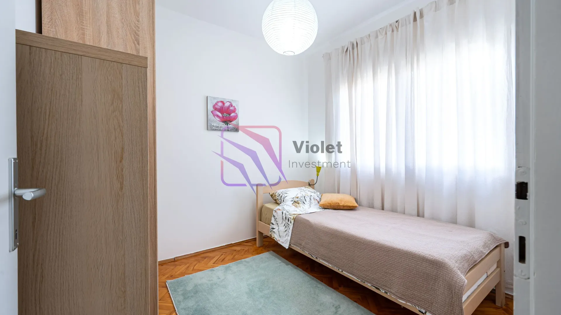 Izdavanje, trosoban stan, 100m², Dalmatinska ulica, Podgorica