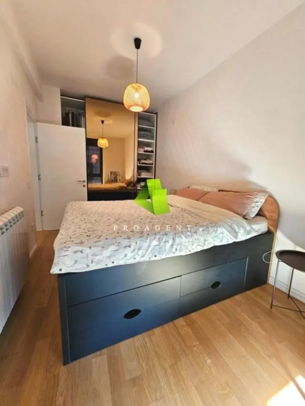 Prodaja, dvosoban stan, 66m², Medijana, Niš