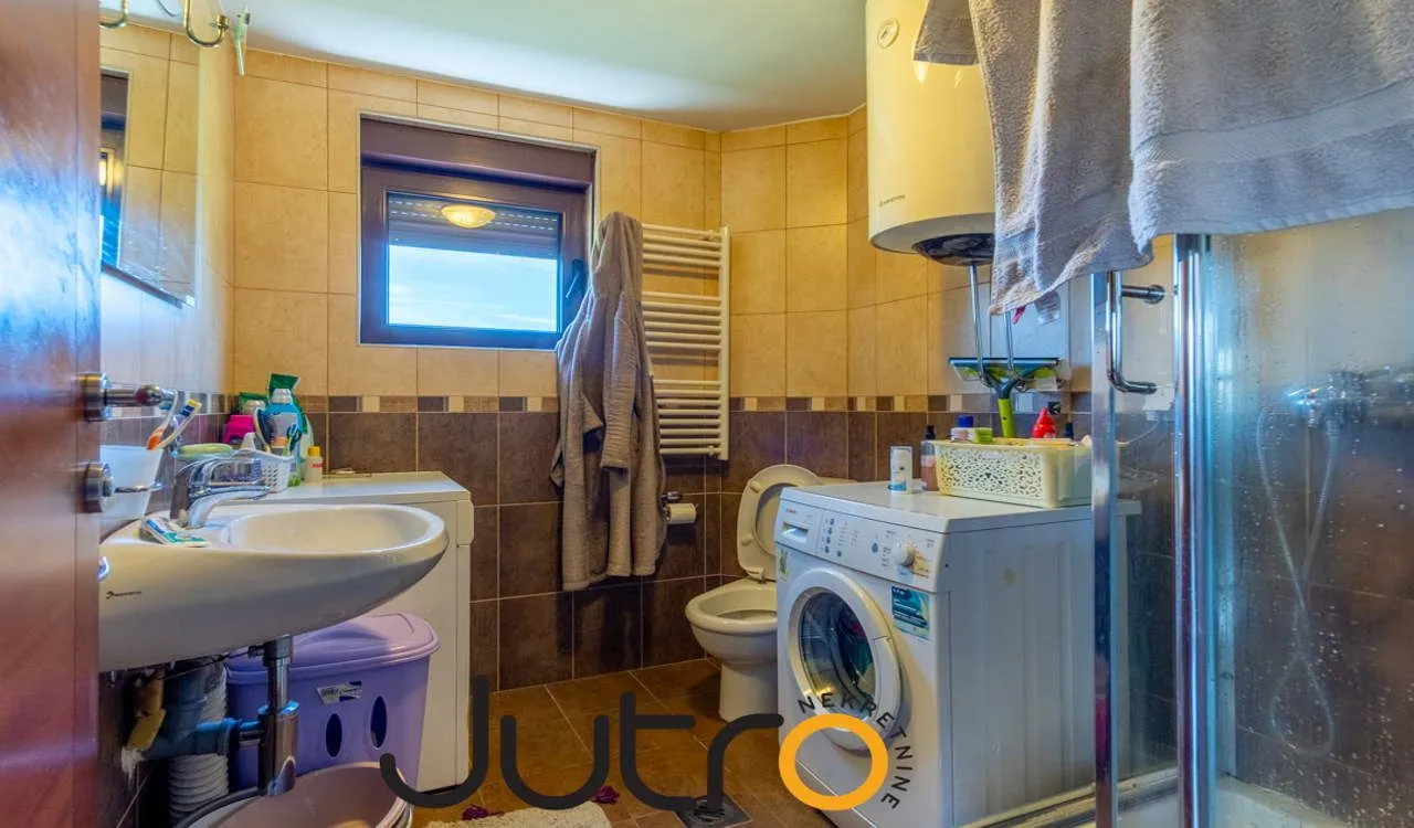 Rent, house, 320m², Donja Gorica, Podgorica