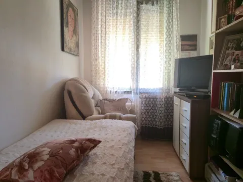 Sale, house, 113m², Centar, Nikšić - image 11
