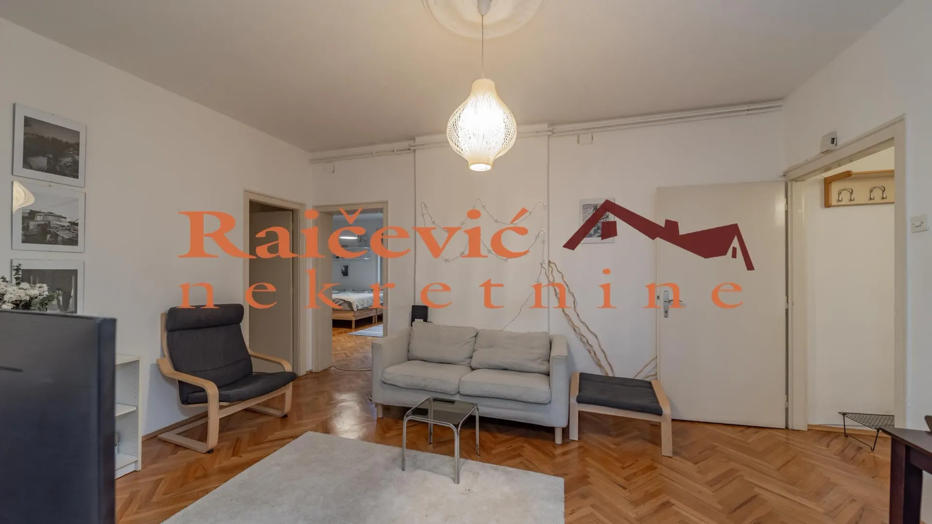 Prodaja, trosoban stan, 68m², Kalenić Pijaca, Vračar Sve Podlokacije