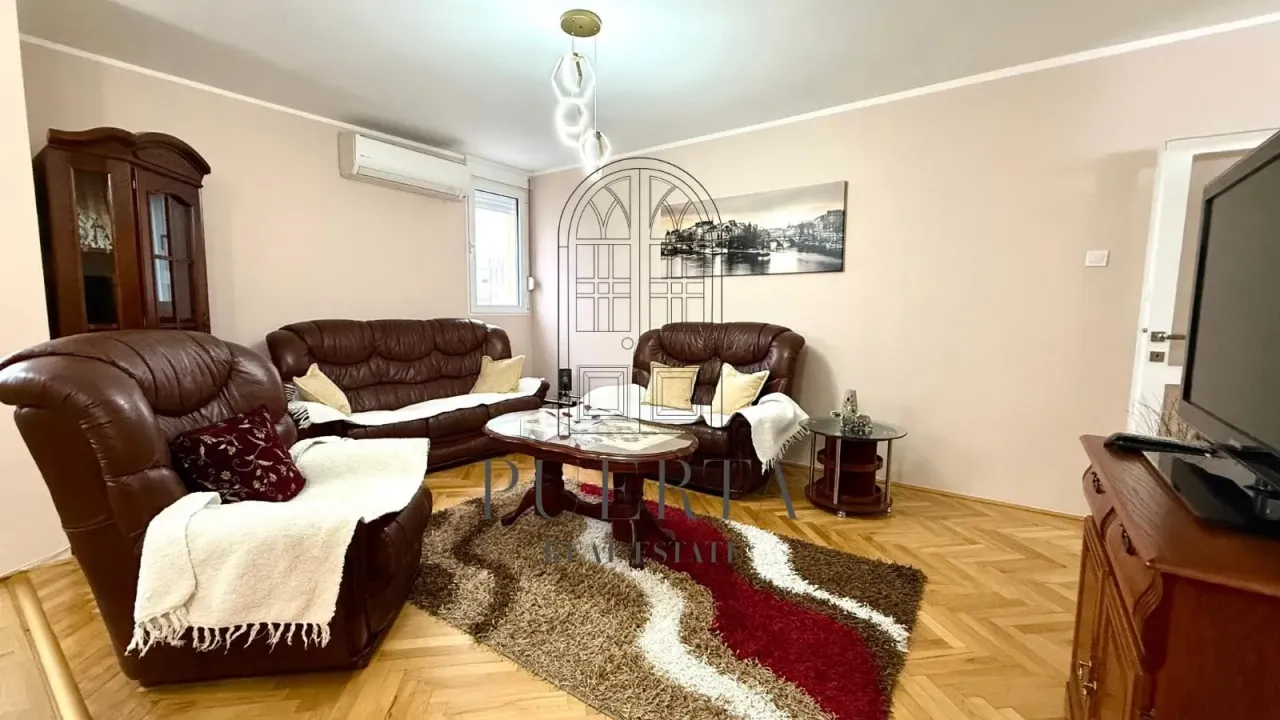 Rent, two bedroom apartment, 78m², Blok 5, Podgorica