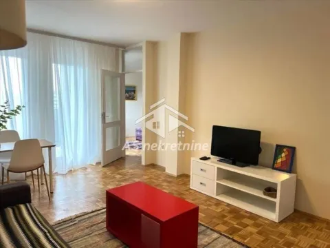 Stan in Vračar Sve Podlokacije
