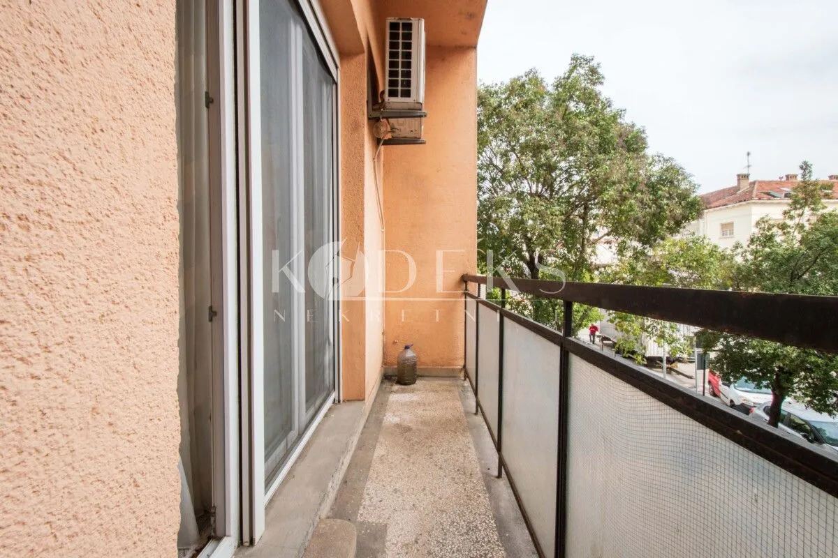 Rent, one bedroom apartment, 61m², Centar, Podgorica