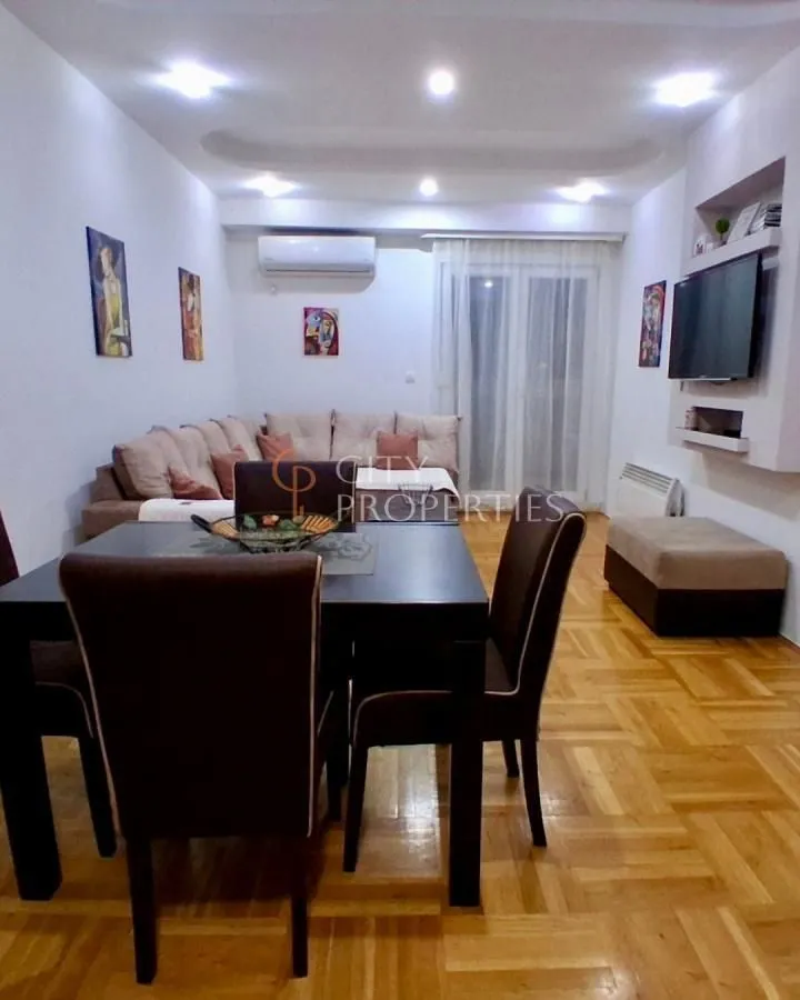 Izdavanje, stan, 74m², Pobrežje, Podgorica
