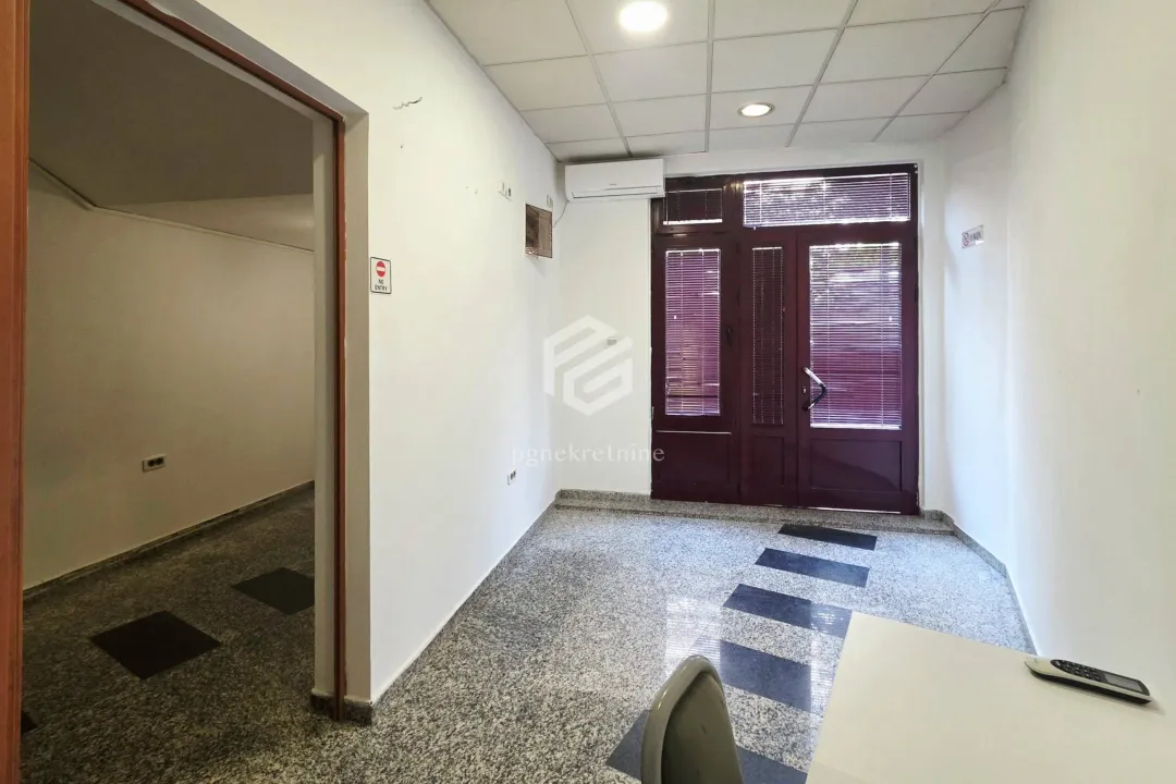Rent, office space, 25m², Preko Morače, Podgorica