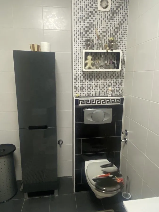 Prodaja, četvorosoban stan, 121m², Novo naselje, Novi Sad