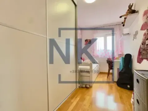 Prodaja, trosoban stan, 78m², Stari Aerodrom, Podgorica - image 7