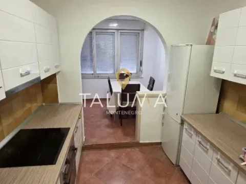 Izdavanje, jednosoban stan, 56m², Preko Morače, Podgorica - image 9