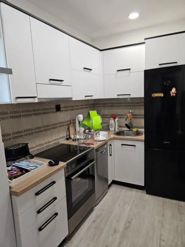 Izdavanje, kuća, 100m², Crveni Krst, Niš