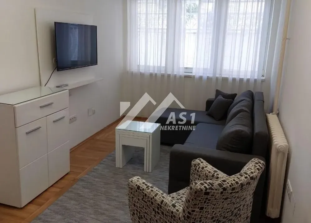 Izdavanje, jednosoban stan, 34m², Novi Sad Sve Podlokacije, Novi Sad