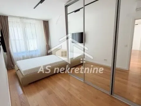 Rent, three bedroom apartment, 125m², Crveni Krst, Beograd - image 11