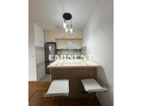 Rent, three bedroom apartment, 54m², Cvetkova Pijaca, Zvezdara Sve Podlokacije - image 7