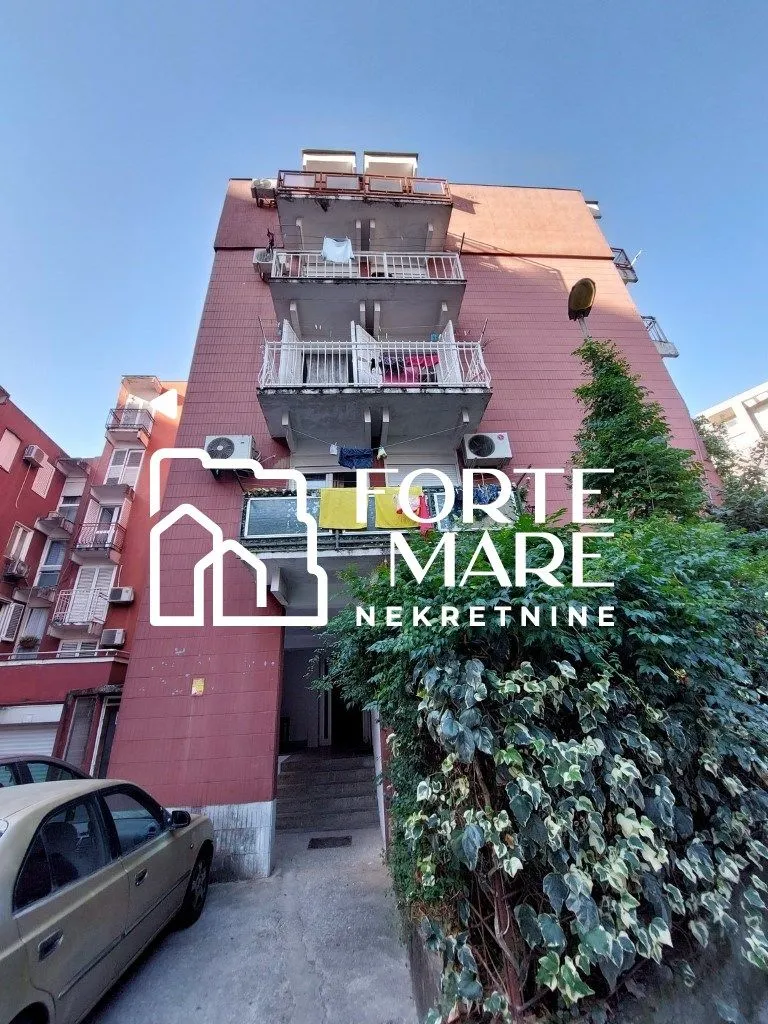 Sale, two bedroom apartment, 54m², Centar, Budva