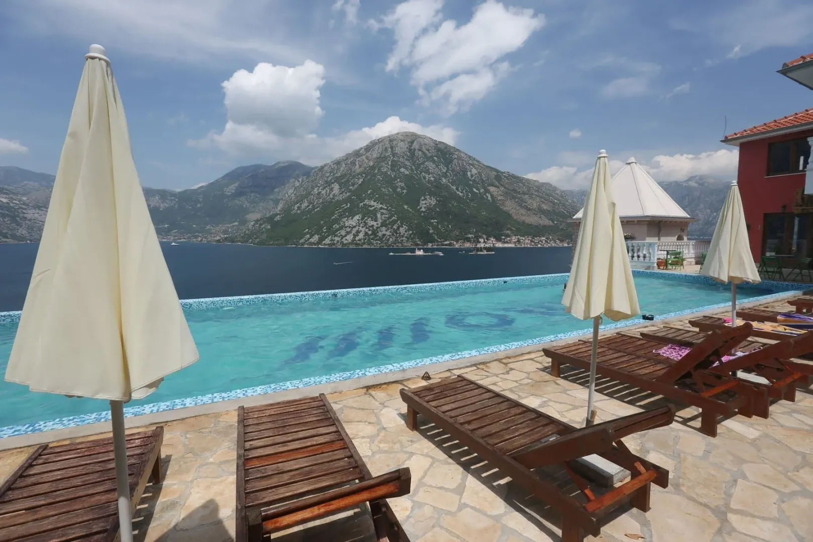 Prodaja, kuća, 235m², Kostanjica, Kotor